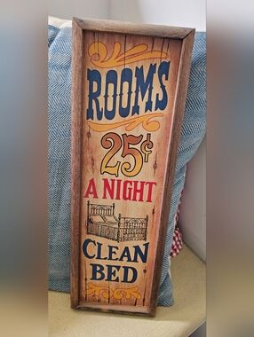 Vintage-Style "Rooms 25¢ A Night" Wood Wall Sign - Blue, Red, Yellow